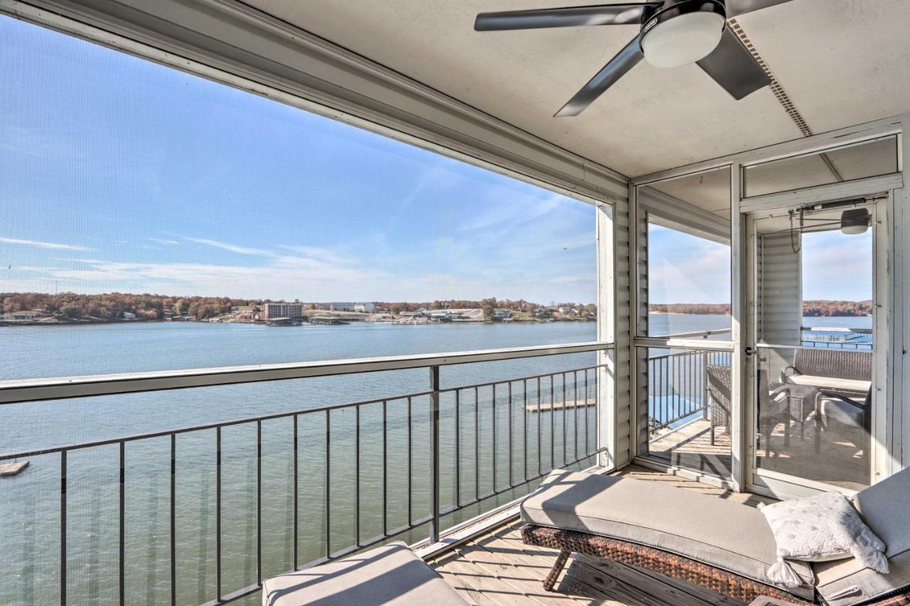 Sunny Osage Beach With Balcony And Lakefront View Экстерьер фото